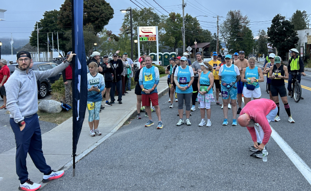 Runners at the early start